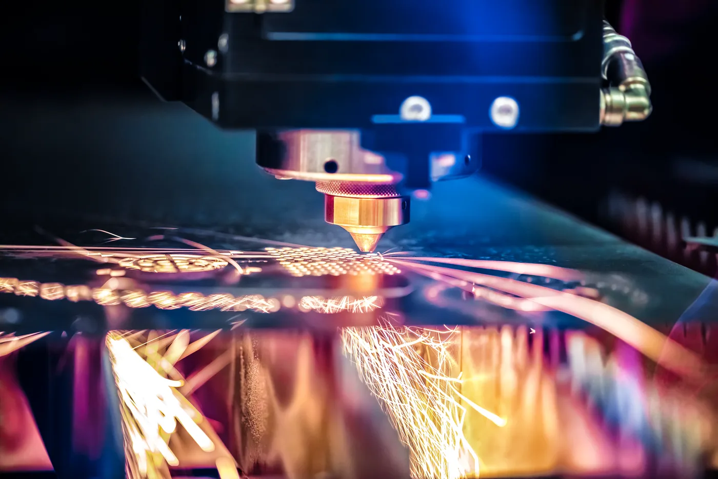 Laser cutter at work in the EMSV shop